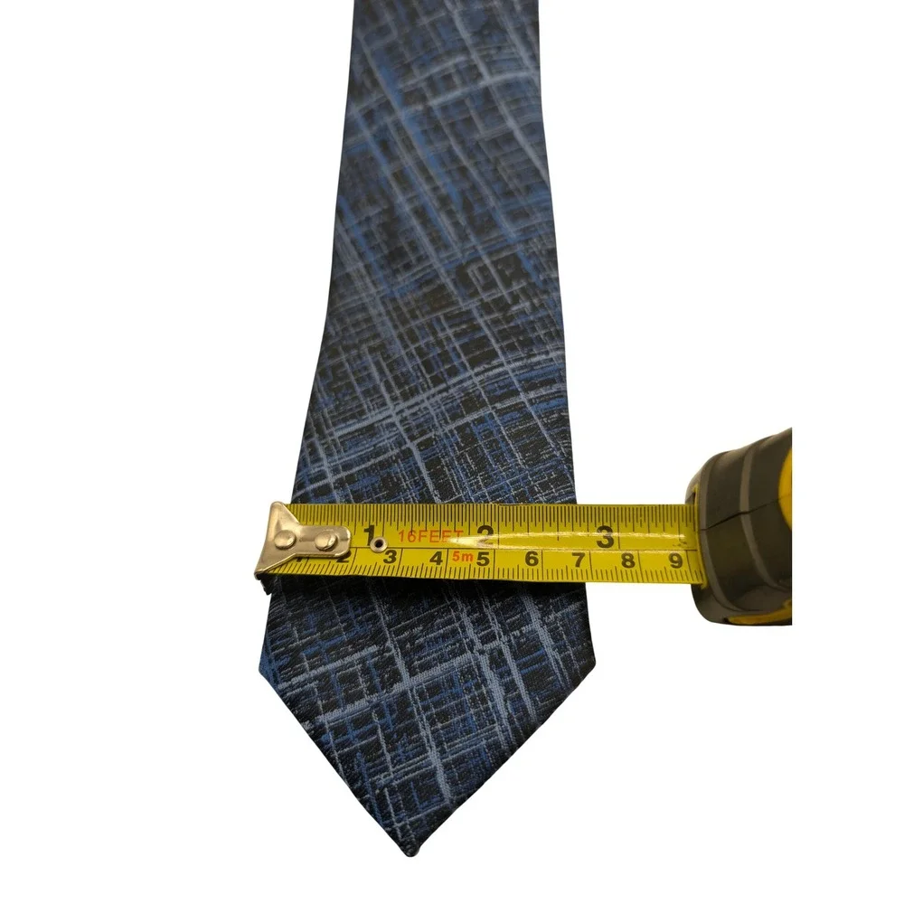 Van Heusen excellent pre